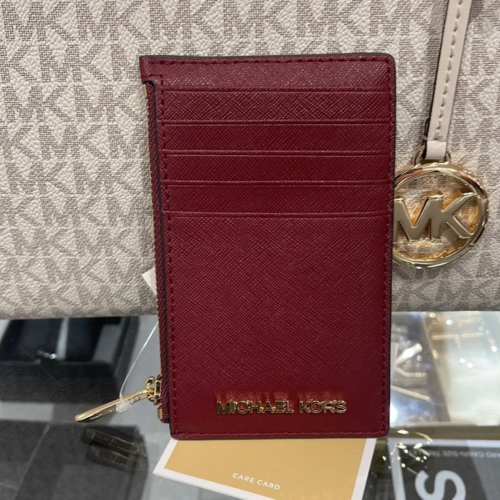 MICHAEL KORS
Jet Set Travel Medium Top Zip Leather Card Case Wallet
Dark Cherry - Picture 8 of 16